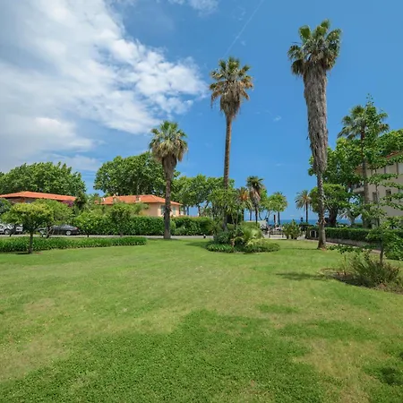 Le Coq Tersling - Residential Parking - Ac - Sea View Apartment Menton Exterior photo